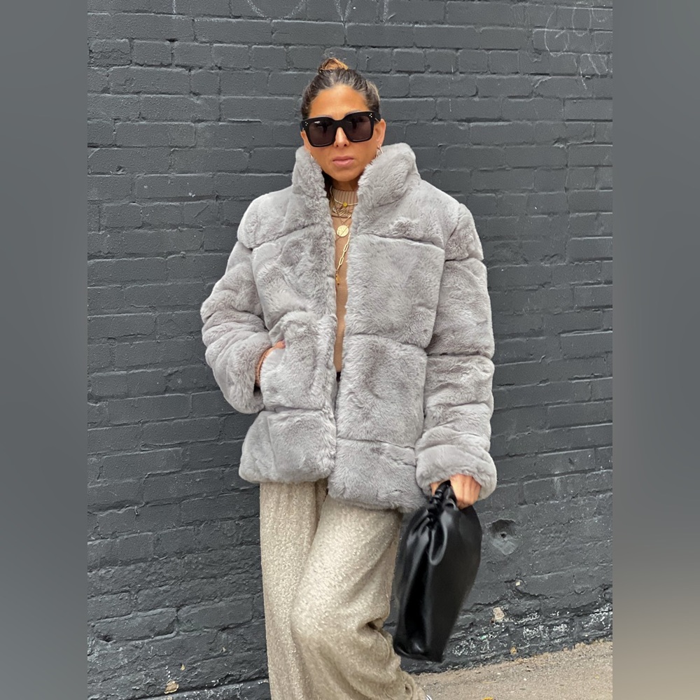 Apparis Brand New Faux Fur Skylar Coat // Smoke